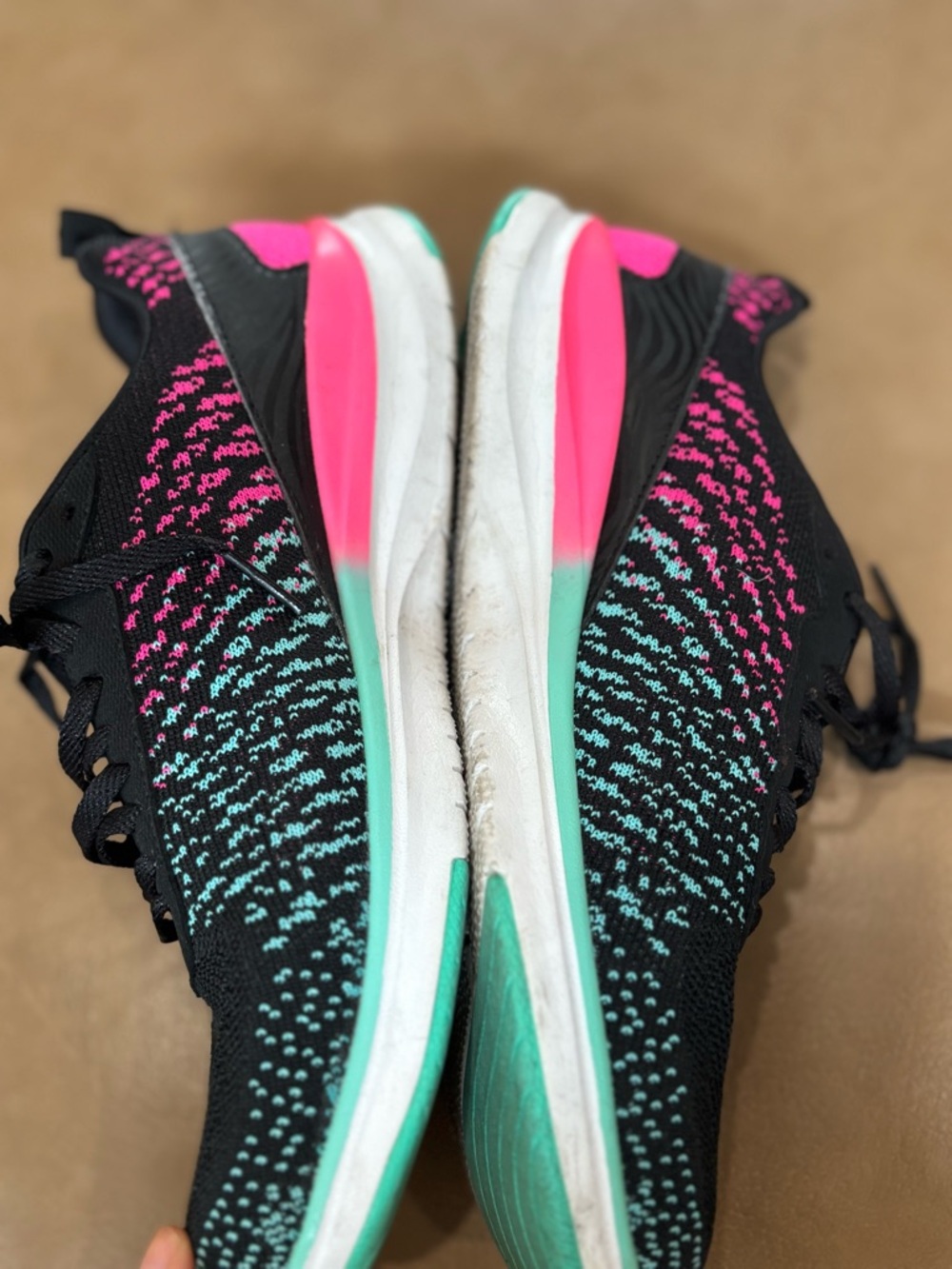 Skechers bold memory foam Black Knit comfortable Athletic Sneakers - Picture 3 of 7